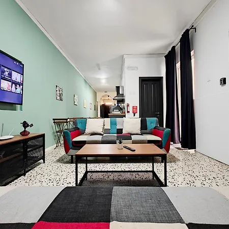 Cosy 2 بيت خشبي Pietà